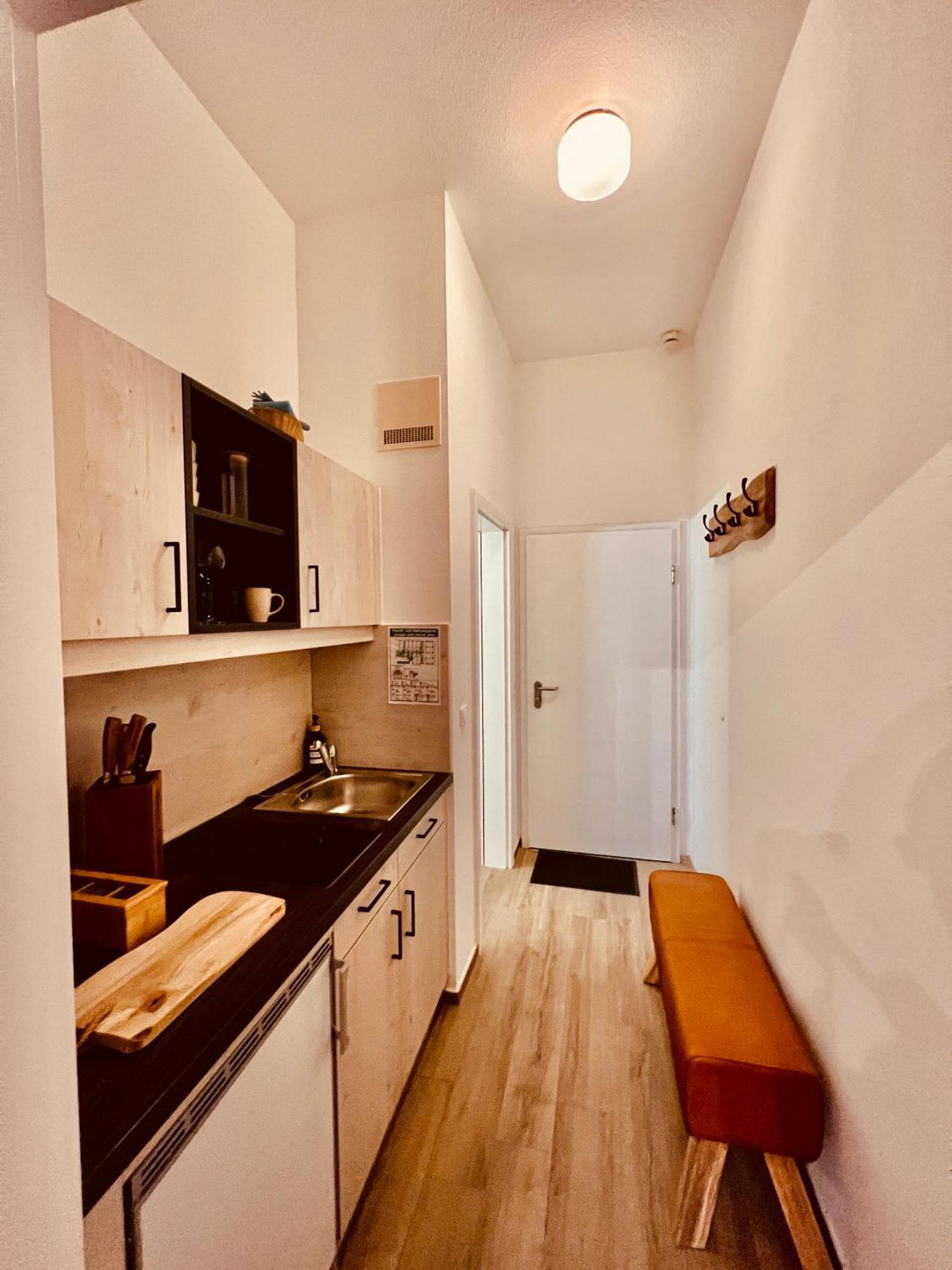 Wunderschoenes Apartment Mit Bademantelgang Zur Wohlfuehltherme บัด กรีสบาค ภายนอก รูปภาพ