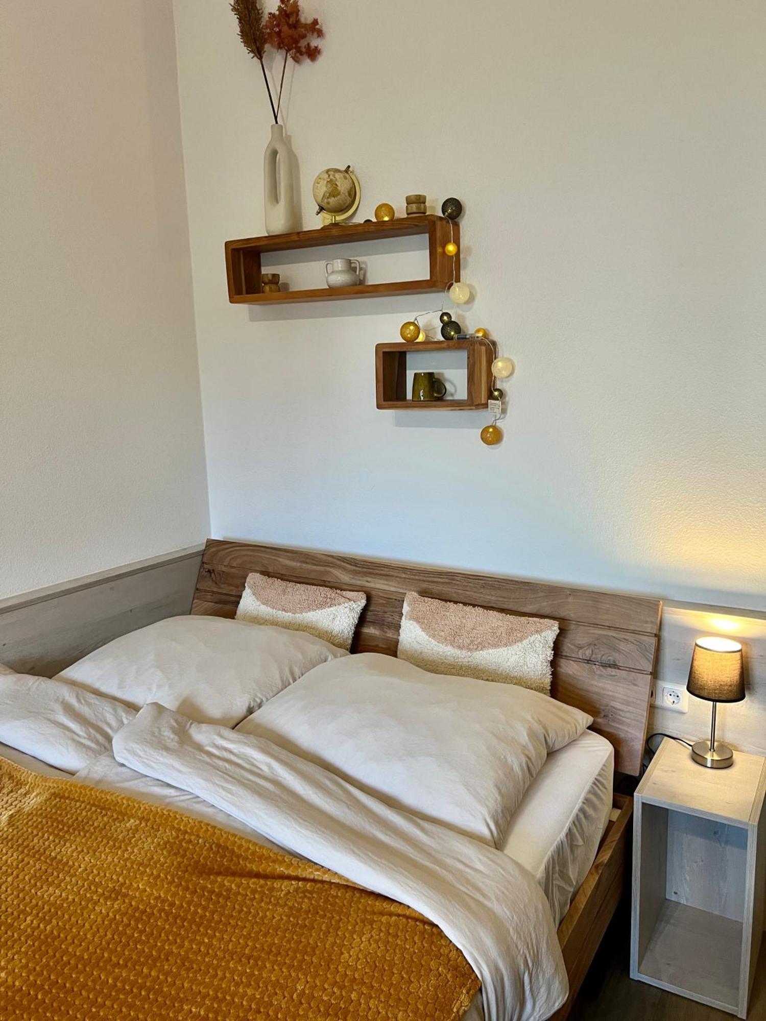 Wunderschoenes Apartment Mit Bademantelgang Zur Wohlfuehltherme บัด กรีสบาค ภายนอก รูปภาพ